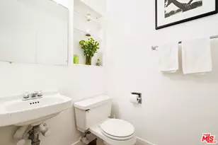 22429 Bessemer St, Los Angeles, CA 91367 - Photo 48