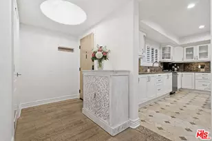 11908 Darlington Ave, Los Angeles, CA 90049 - Photo 2