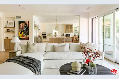 605 N Elm Dr, Beverly Hills, CA 90210 - Photo 4