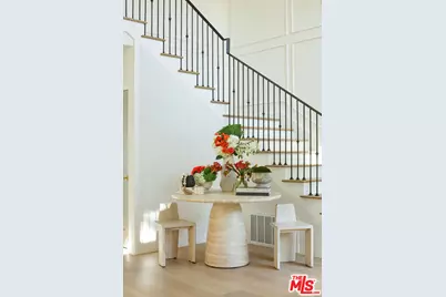 605 N Elm Dr, Beverly Hills, CA 90210 - Photo 8