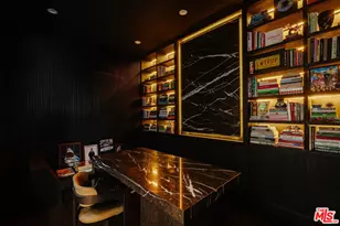 537 N Alta Vista Blvd, Los Angeles, CA 90036 - Photo 8