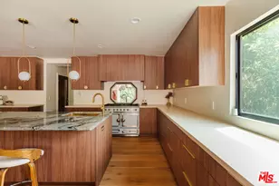 12220 Benmore Terrace, Los Angeles, CA 90049 - Photo 12
