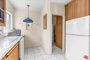 1701 La Fayette Rd, Los Angeles, CA 90019 - Photo 14
