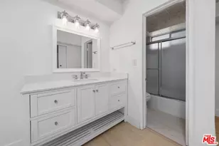 19 Sunset Ave, Venice, CA 90291 - Photo 16