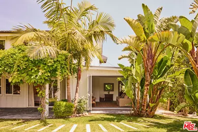 6363 Zumirez Dr, Malibu, CA 90265 - Photo 2
