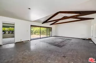 10058 Valley Spring Ln, Toluca Lake, CA 91602 - Photo 8