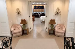 10375 Wilshire Blvd, Los Angeles, CA 90024 - Photo 2