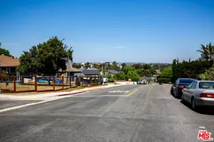6058 W 76th St, Los Angeles, CA 90045 - Photo 22