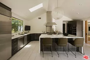 521 Loring Ave, Los Angeles, CA 90024 - Photo 18