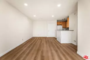 210 S La Fayette Park Pl, Los Angeles, CA 90057 - Photo 4