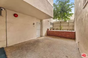 210 S La Fayette Park Pl, Los Angeles, CA 90057 - Photo 26