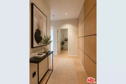 1155 S Grand Ave #1316, Los Angeles, CA 90015 - Photo 2