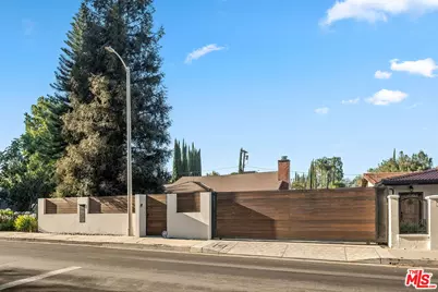22227 Avenue San Luis, Woodland Hills, CA 91364 - Photo 6