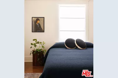 1419 Rolland Curtis Pl, Los Angeles, CA 90062 - Photo 18