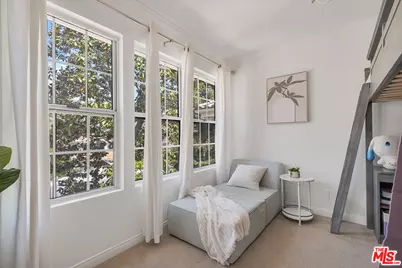2430 Ranchgrove Dr, Westlake Village, CA 91361 - Photo 42