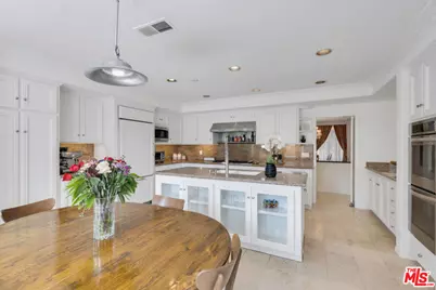 2430 Ranchgrove Dr, Westlake Village, CA 91361 - Photo 20