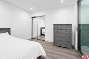 441 N Oakhurst Dr, Beverly Hills, CA 90210 - Photo 12