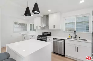 14348 Collins St, Sherman Oaks, CA 91401 - Photo 12