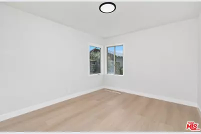 14348 Collins St, Sherman Oaks, CA 91401 - Photo 22