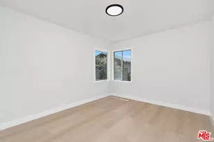 14348 Collins St, Sherman Oaks, CA 91401 - Photo 22