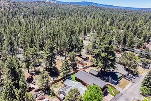 813 E Mountain View Blvd, Big Bear City, CA 92314 - Photo 24