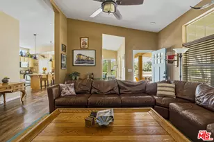 55626 Pipes Canyon Rd, Yucca Valley, CA 92284 - Photo 10