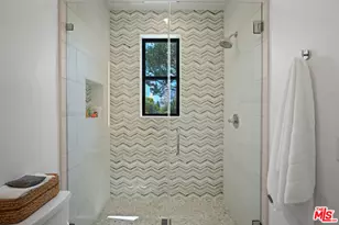 12341 Addison St, Valley Village, CA 91607 - Photo 44