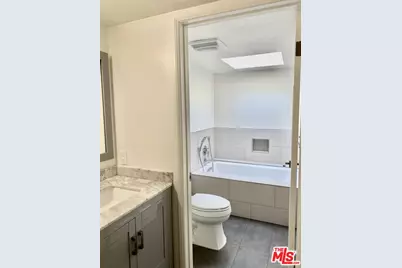 12412 Texas Ave #302, Los Angeles, CA 90025 - Photo 16