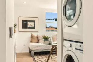 5411 W Wilshire Vista Ln, Los Angeles, CA 90019 - Photo 16