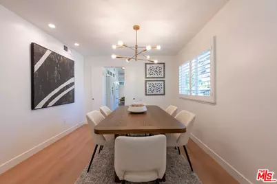 17158 Clemons Dr, Encino, CA 91436 - Photo 16