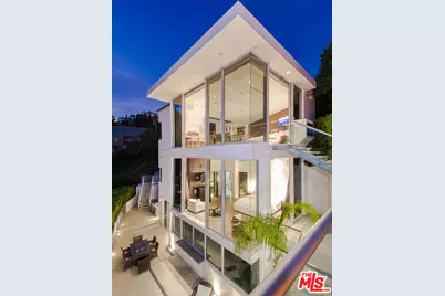 9274 Sierra Mar, Los Angeles, CA 90069 - Photo 1