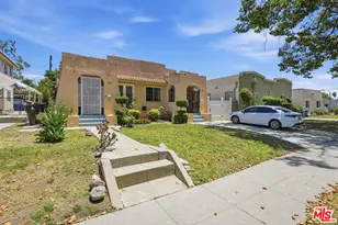 936 S Lucerne Blvd, Los Angeles, CA 90019 - Photo 1