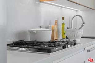 877 Francisco St, Los Angeles, CA 90017 - Photo 6