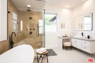 3496 Redwood Ave, Los Angeles, CA 90066 - Photo 16