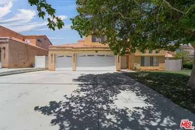 4045 Lexington Ct, Palmdale, CA 93552 - Photo 2