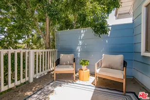 7025 Glade Ave, Canoga Park, CA 91303 - Photo 14