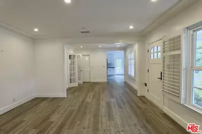 4000 Denny Ave, Studio City, CA 91604 - Photo 8