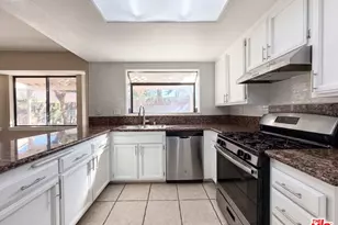 3164 Gingerwood Ln, Lancaster, CA 93536 - Photo 2
