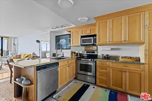 4265 Marina City Dr, Marina del Rey, CA 90292 - Photo 4