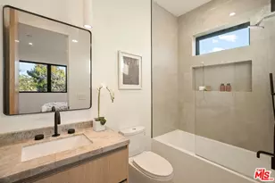 3621 Moore St, Los Angeles, CA 90066 - Photo 30