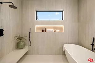 3621 Moore St, Los Angeles, CA 90066 - Photo 28