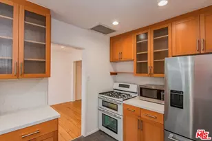 1947 Midvale Ave, Los Angeles, CA 90025 - Photo 30