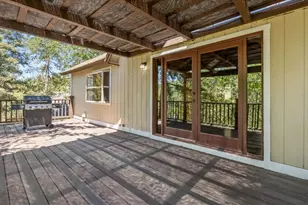 886 Sandalwood Dr, Lake Arrowhead, CA 92352 - Photo 40