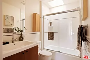 2112 Duane St, Los Angeles, CA 90039 - Photo 28