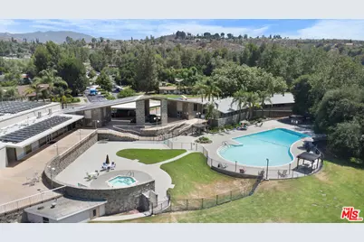 26834 Avenue Of The Oaks #D, Newhall, CA 91321 - Photo 36