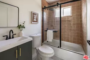 560 N Westlake Ave, Los Angeles, CA 90026 - Photo 18