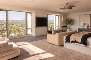 10727 Wilshire Blvd, Los Angeles, CA 90024 - Photo 32