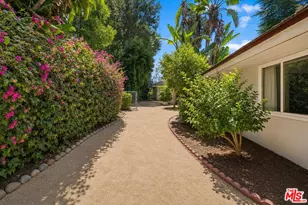 1902 Coldwater Canyon Dr, Beverly Hills, CA 90210 - Photo 28