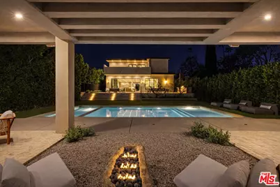 14273 Greenleaf St, Sherman Oaks, CA 91423 - Photo 2