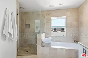 1010 N Curson Ave, Los Angeles, CA 90046 - Photo 28